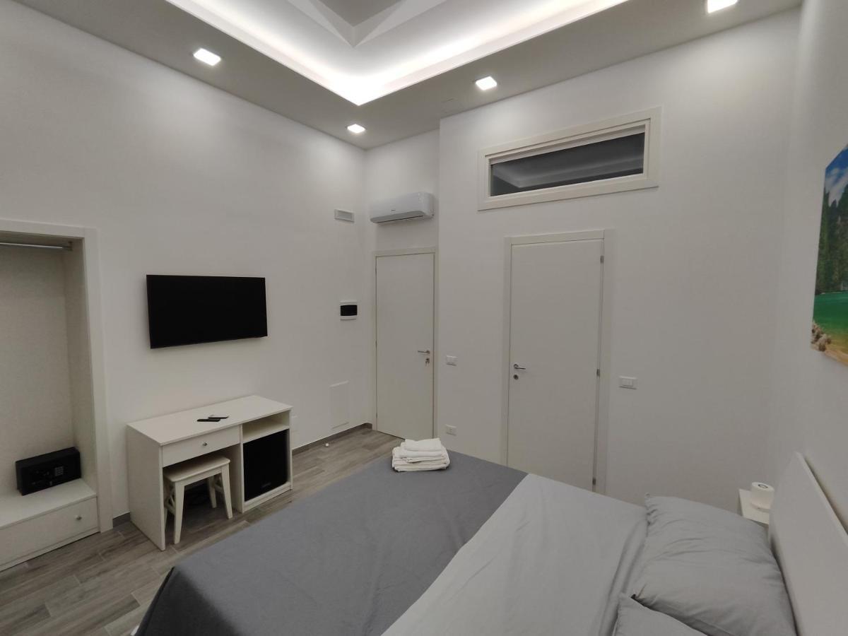 B&B Il Regno Delle Due Sicilie Nápoles Exterior foto