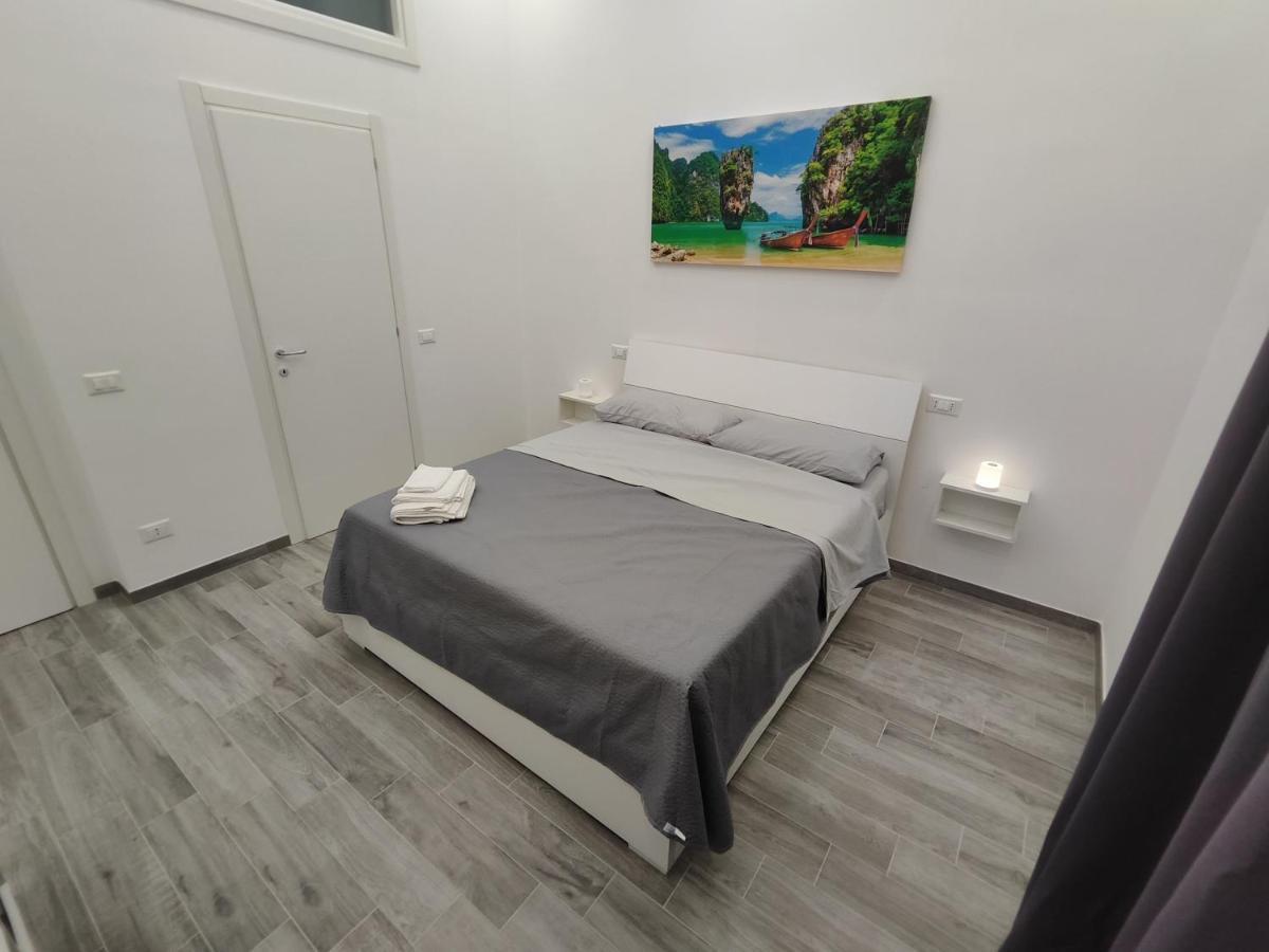 B&B Il Regno Delle Due Sicilie Nápoles Exterior foto